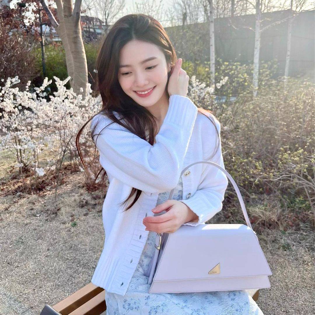 BBYB | 비비와이비 [@dabin_v] Miu Shoulder Bag (Lilac Snow)