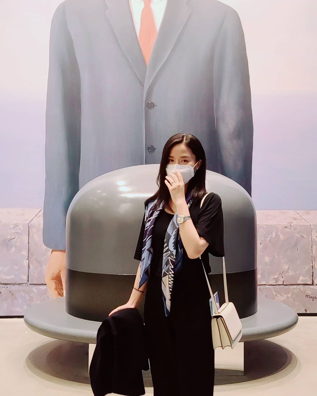 BBYB 공현주 인스타그램 착용 가방 (비비와이비 헤더백)